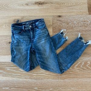 AMERICAN EAGLE NEXT LEVEL STRETCH JEANS